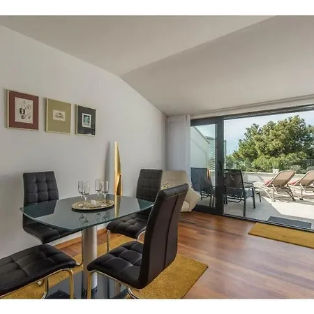 Paolo 2 Holiday home *